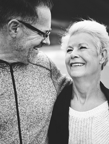 Best affordable dental implants for seniors in Dousman, WI Waukesha County